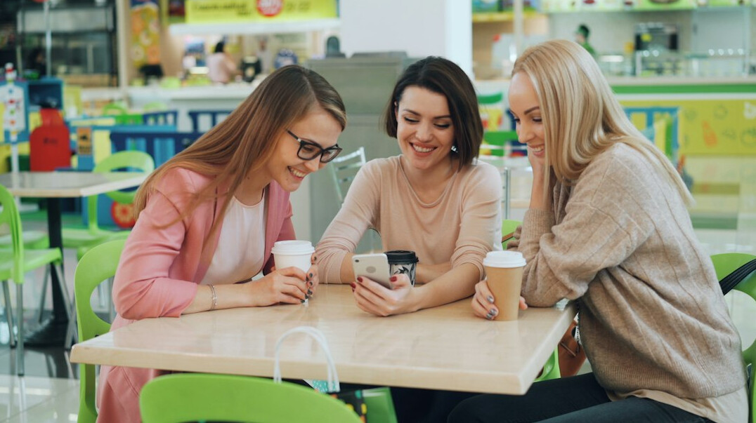 people discussing on social media